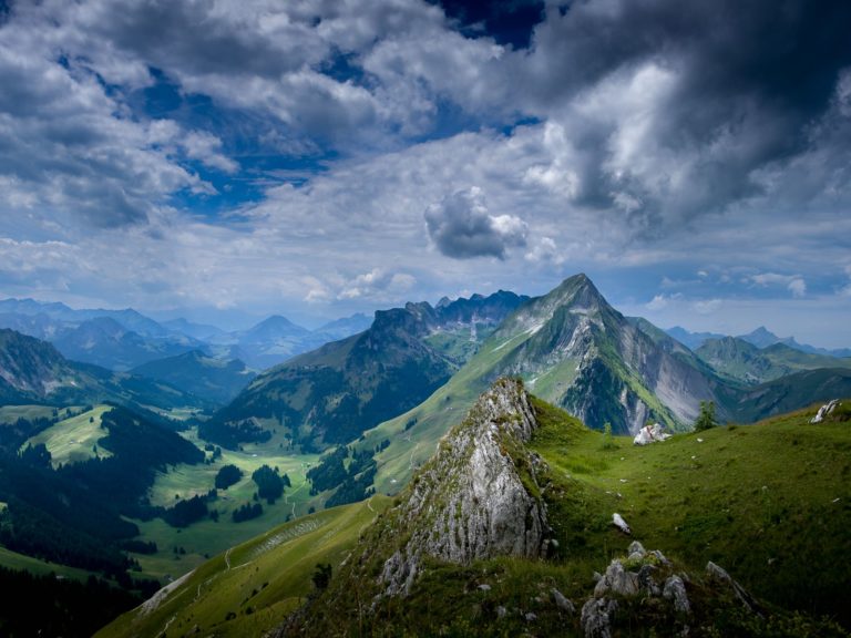 Les Vanils et La Dent de Brenleire